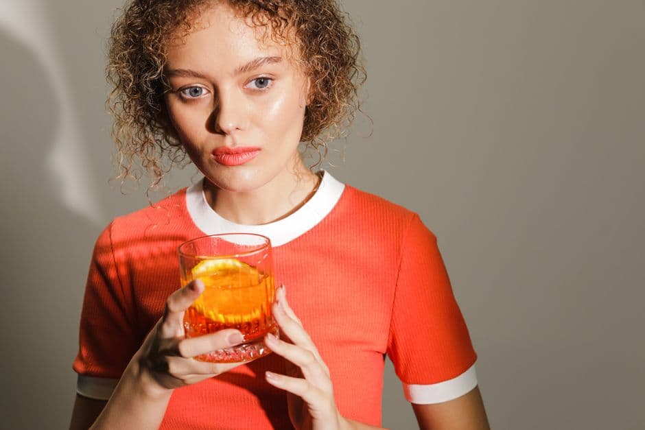 negroni cocktail with orange